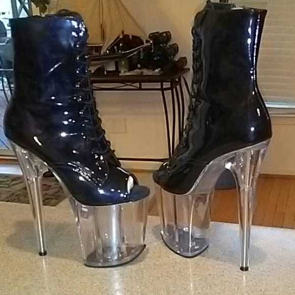 pleaser booties